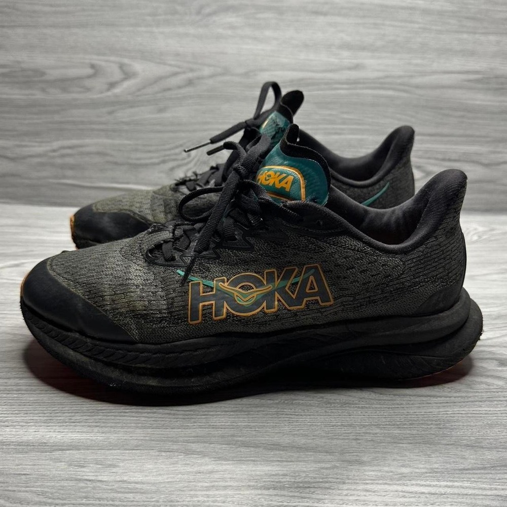 Hoka One One Mach 6 black running shoes sneakers Woman's Size 6   #running